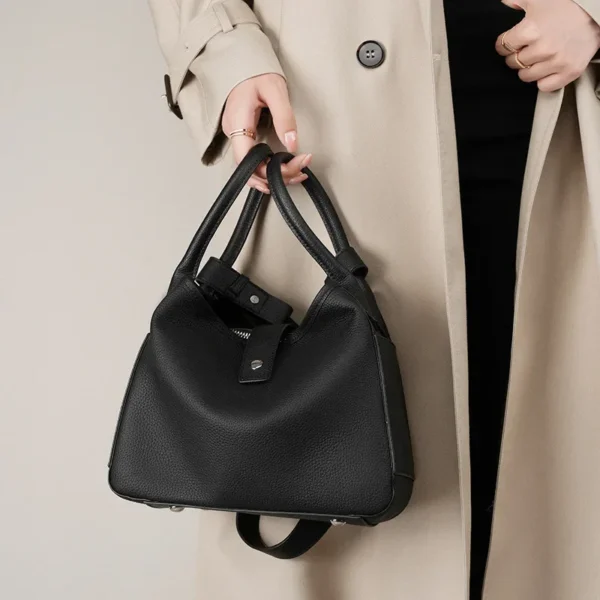 2023 New Vegetable Basket Fashion Large Capacity Women's Shoulder Bag Real Leather Bag for Lady Simple Fashion Bucket Bag