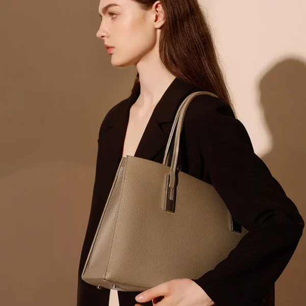 2023 Summer New Tote One-shoulder Genuine Leather Women's Bags Fashion Commute Handbags High Quality Shoulder Bag