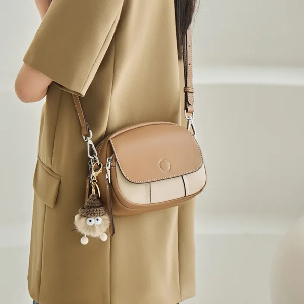 Retro Tofu Small Square Shoulder Bag Messenger Female Real Leather Flap Handbag 2023New Round Crossbody Shoulder Travel Tote Bag